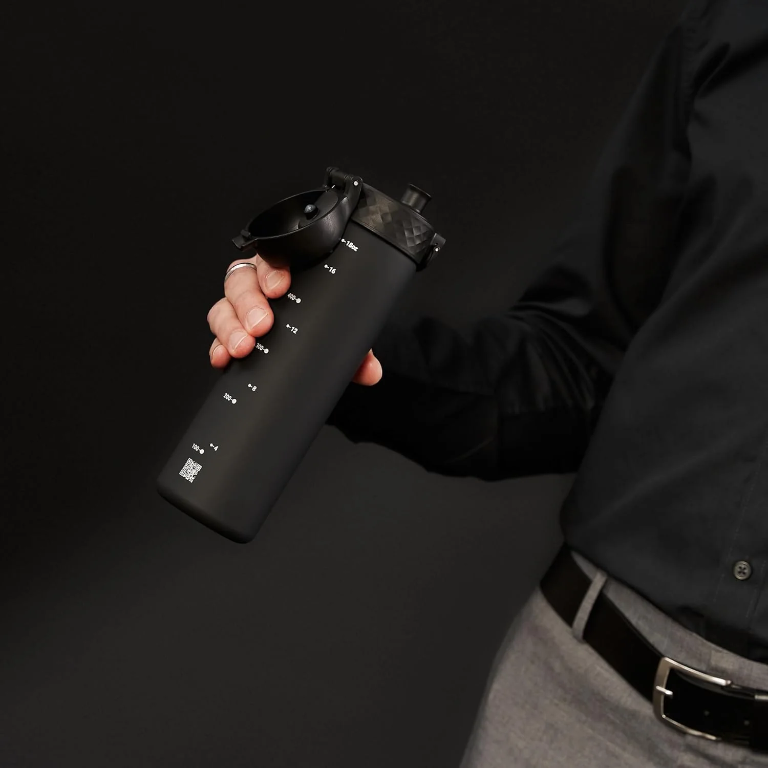 Slim Water Bottle 500 ml/18 oz Black - Image 10